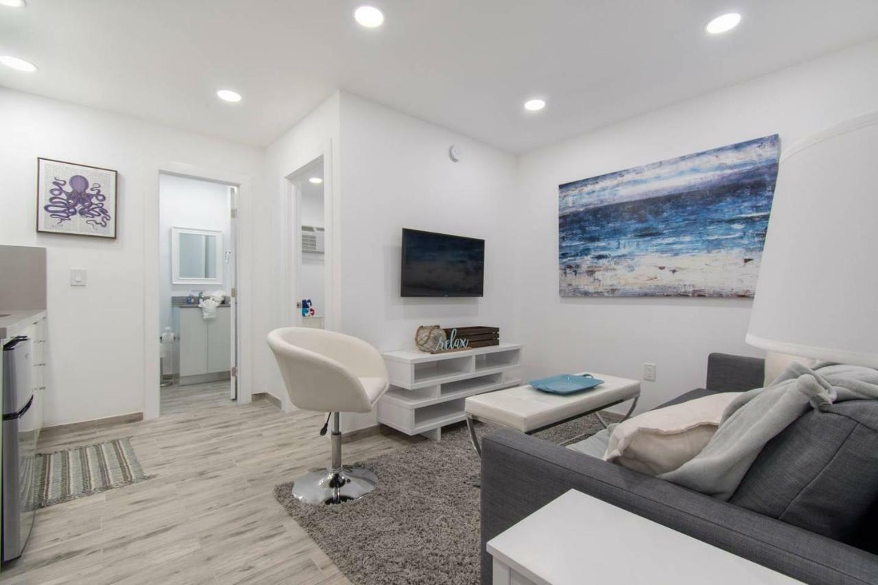Stylish 1Br Walk To The Beach #1 Hollywood Bagian luar foto