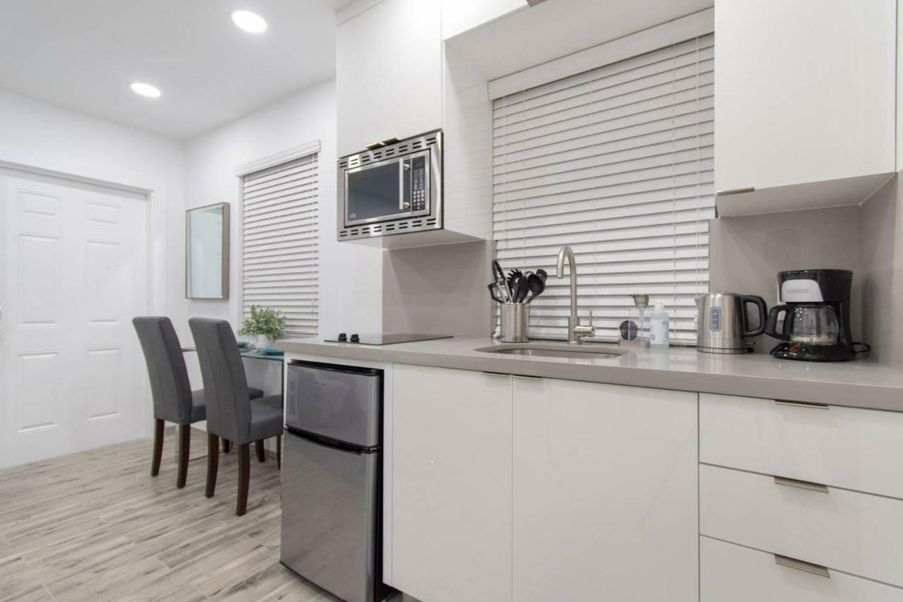 Stylish 1Br Walk To The Beach #1 Hollywood Bagian luar foto